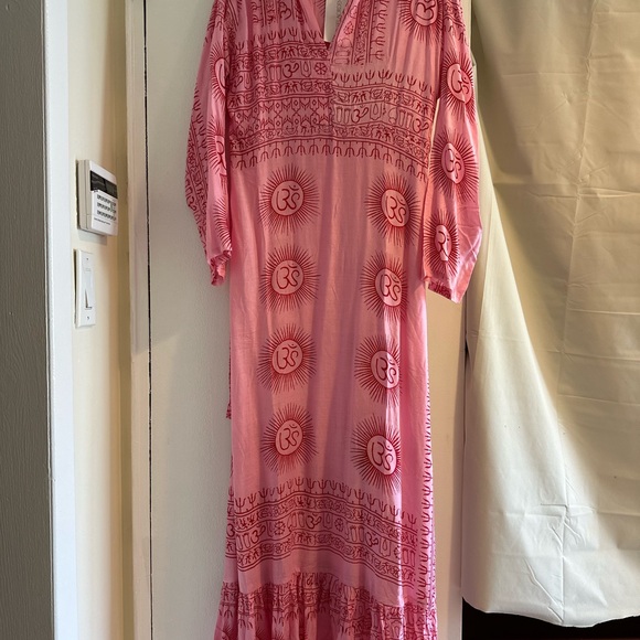 MARIADELAORDEN Dresses & Skirts - Elegant Pink Maxi Dress